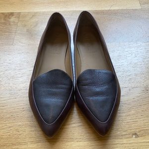 Everlane - The Modern Point